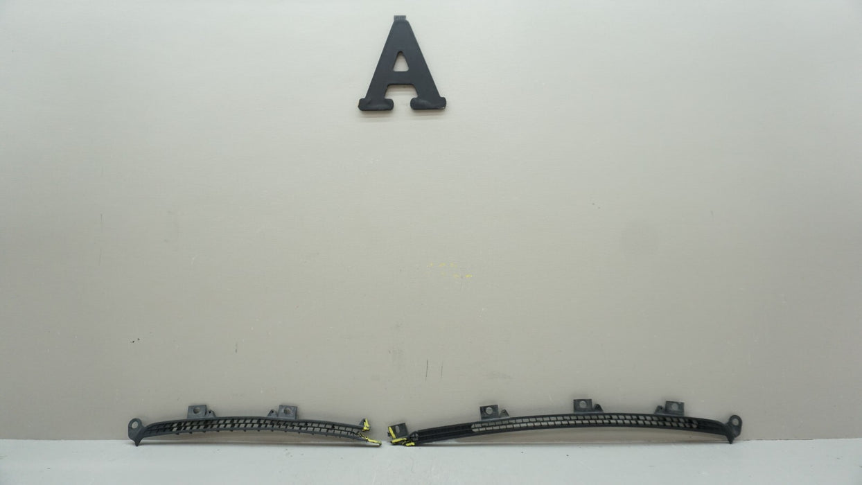 2016-2023 ASTON MARTIN DB11 FRONT LOWER GRILLE TRIM OEM HY53-44226 OEM