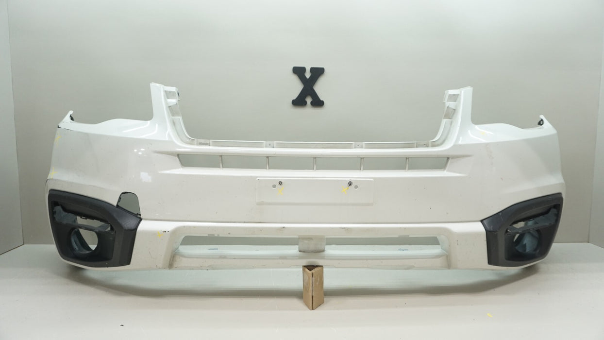 2017-2018 SUBARU FORESTER FRONT BUMPER COVER 57704SG030 OEM