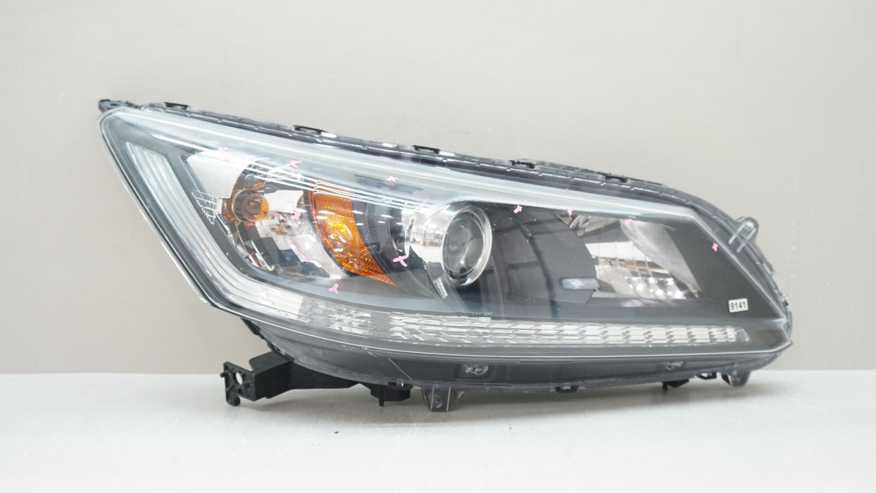 2013-2015 HONDA ACCORD FRONT RH RIGHT PASSENGER SIDE HALOGEN HEADLIGHT OEM