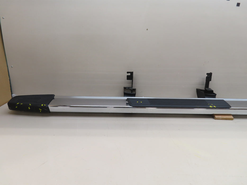 2019-2022 GMC SIERRA 1500 RIGHT PASSENGER SIDE RUNNING BOARD CREW CAB OEM