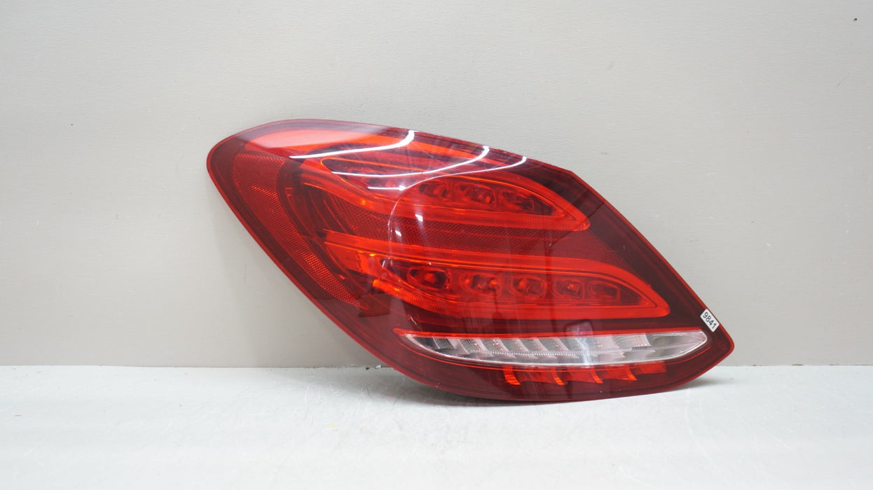 *MINT* 2015-2018 MERCEDES-BENZ C300 C43 REAR LEFT DRIVER SIDE LED TAIL LIGHT OEM