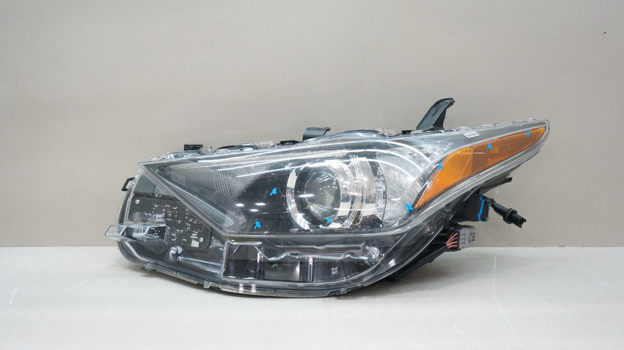 2016-2018 TOYOTA COROLLA IM FRONT LEFT DRIVER SIDE HEADLIGHT OEM