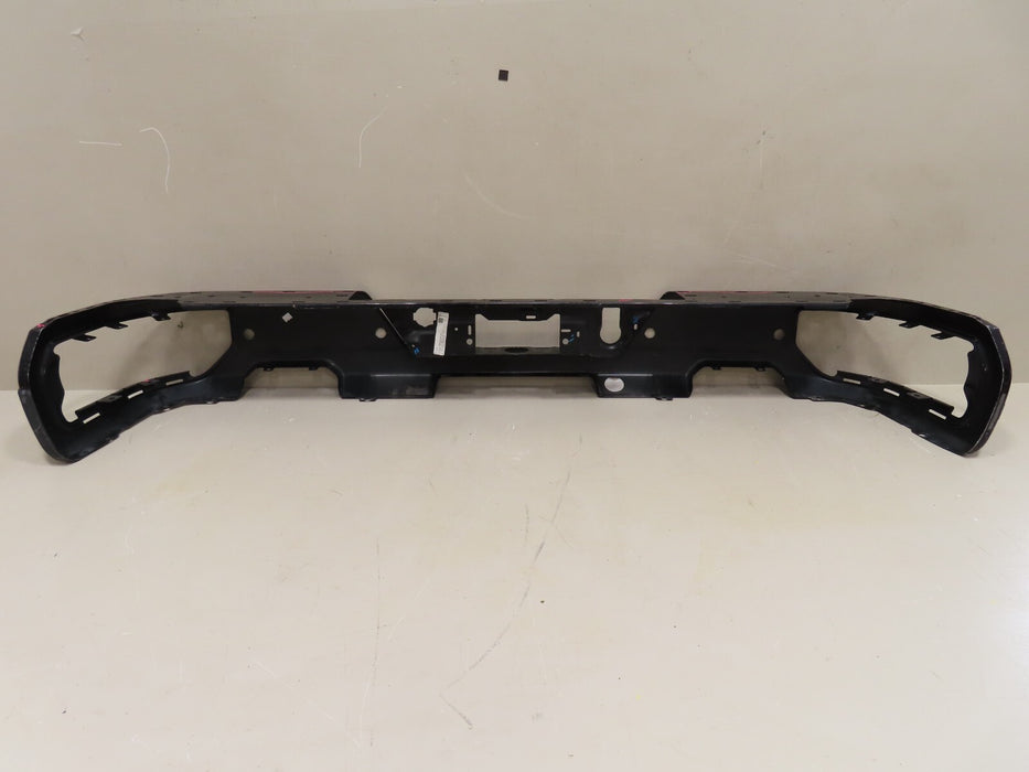 2019-2022 CHEVROLET SILVERADO 1500 PICKUP REAR METAL BUMPER COVER OEM 84975365