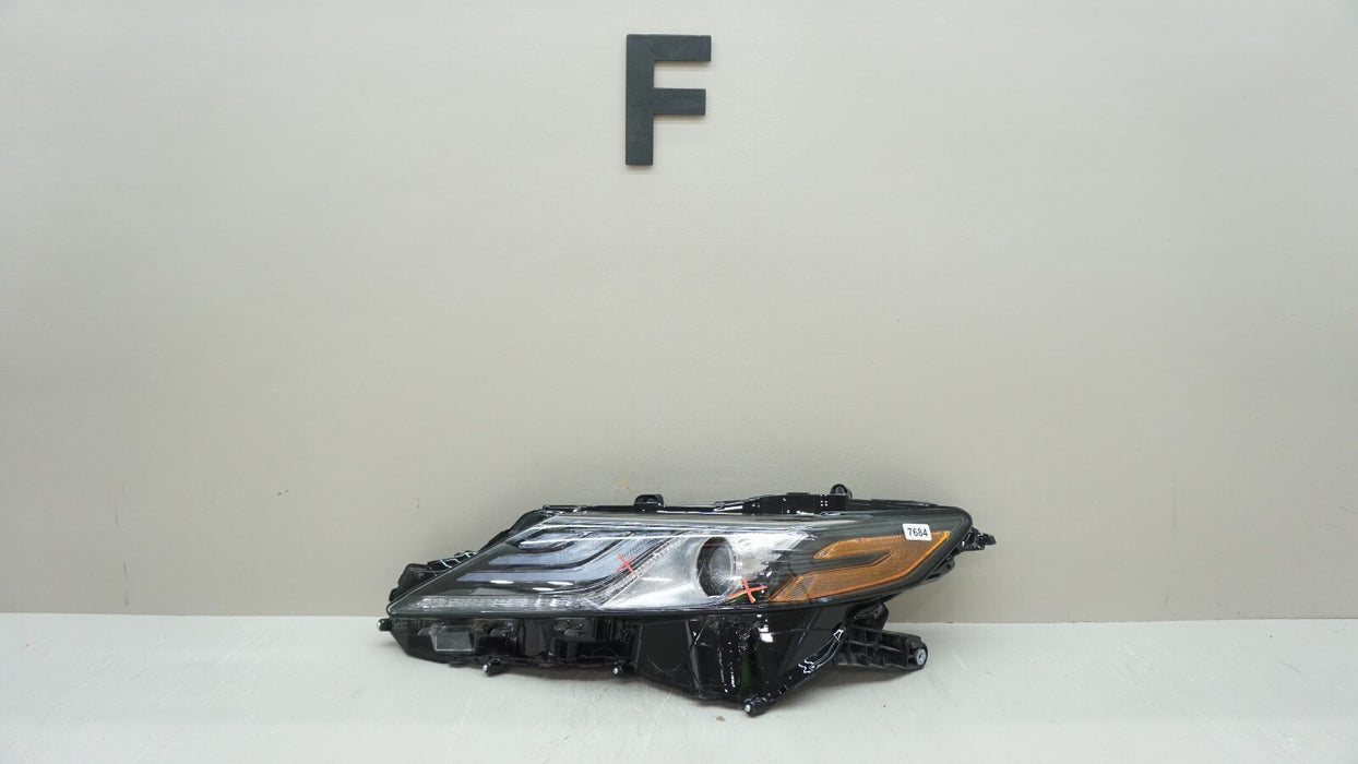 2018-2021 TOYOTA CAMRY XSE XLE FRONT LH LEFT DRIVER SIDE HEADLIGHT OEM