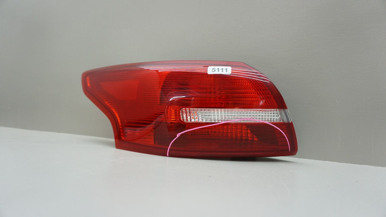 2015-2018 FORD FOCUS SEDAN LEFT DRIVER SIDE TAIL LIGHT LAMP OEM F1EB-13405-FE