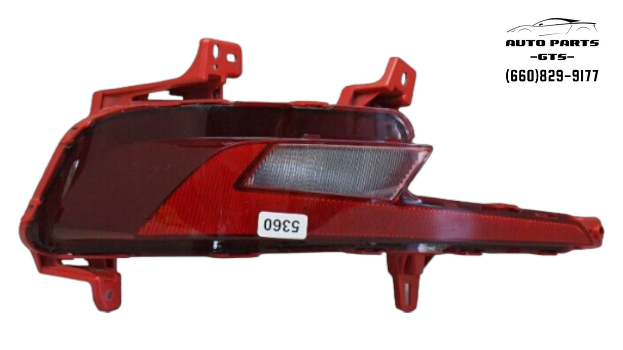 2019-2020 HYUNDAI ELANTRA SPORT REAR LEFT BUMPER REFLECTOR LIGHT OEM 92405-F2500