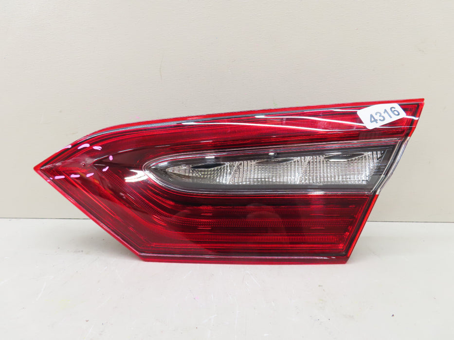 2021 2022 TOYOTA CAMRY PASSENGER RIGHT INNER TAIL LIGHT OEM