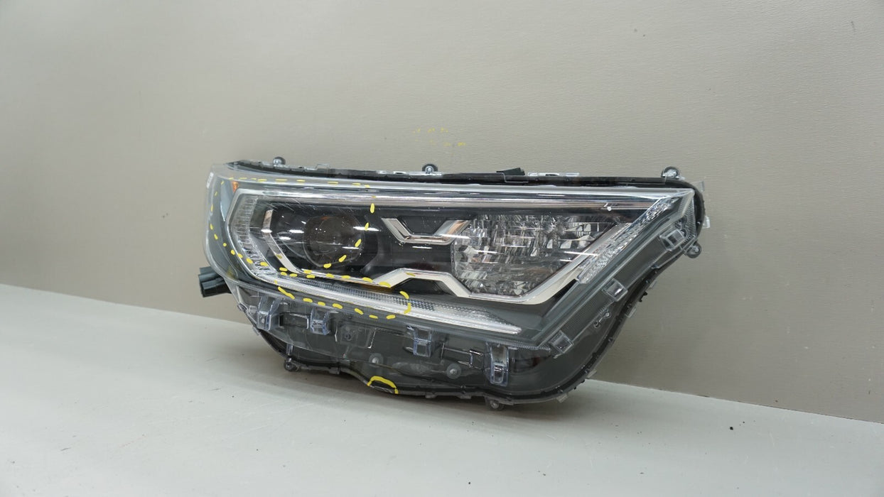 2019-2021 TOYOTA RAV4 FRONT RH RIGHT PASSENGER SIDE HEADLIGHT LED OEM
