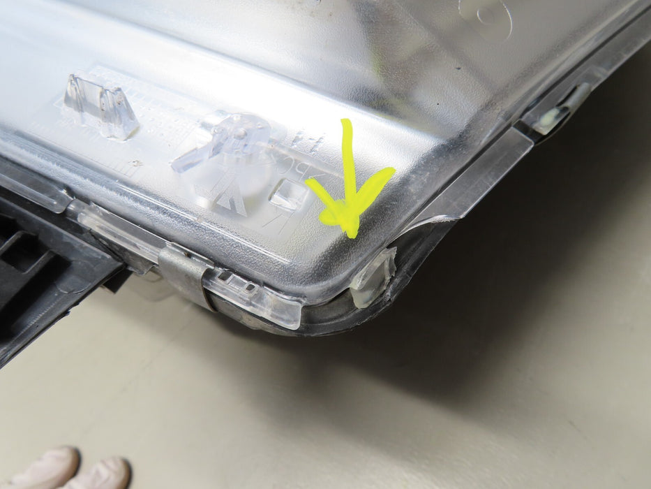 2019-2021 DODGE RAM 1500 FRONT RIGHT SIDE HEADLIGHT LAMP HALOGEN OEM 68316080AH