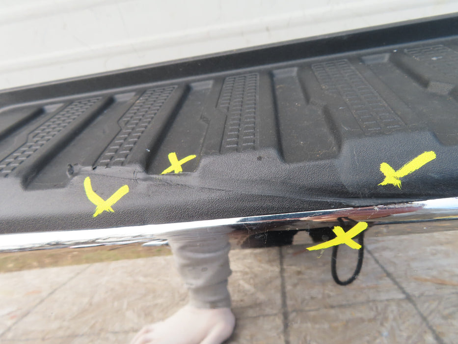 2019-2022 GMC/CHEVROLET SIERRA/SILVERADO 2500 3500 REAR BUMPER COVER OEM