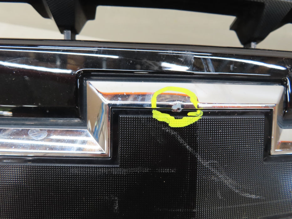2019-2021 CHEVROLET SILVERADO 1500 Z71 FRONT GRILLE W/ EMBLEM BADGE OEM 84128450