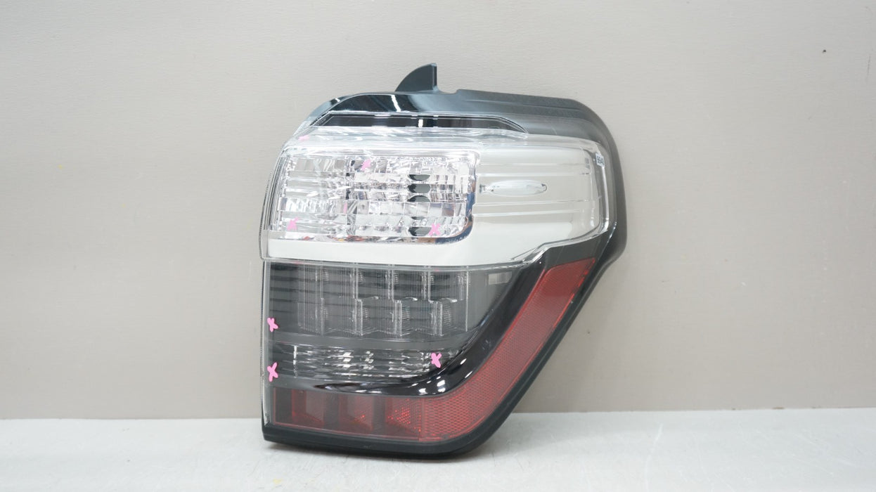2014-2024 TOYOTA 4RUNNER REAR RIGHT PASSENGER SIDE LED TAIL LIGHT OEM