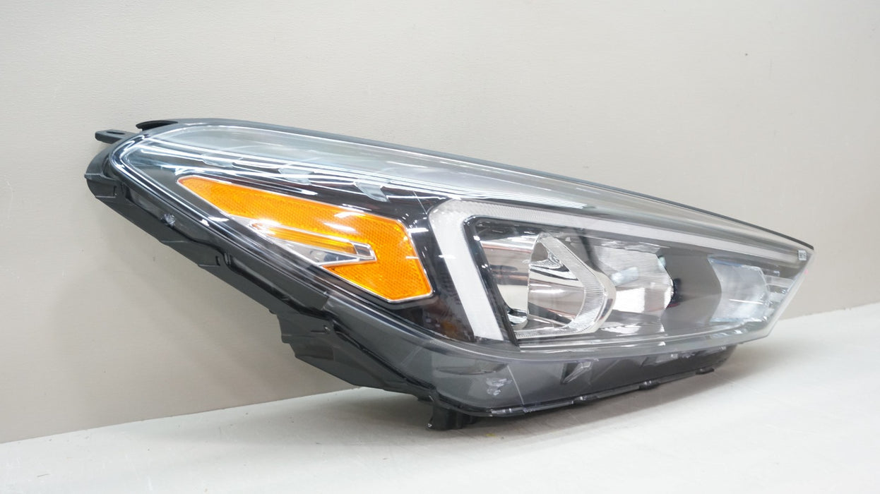 2019-2021 HYUNDAI TUCSON FRONT RIGHT PASSENGER SIDE HEADLIGHT OEM 92102-D3