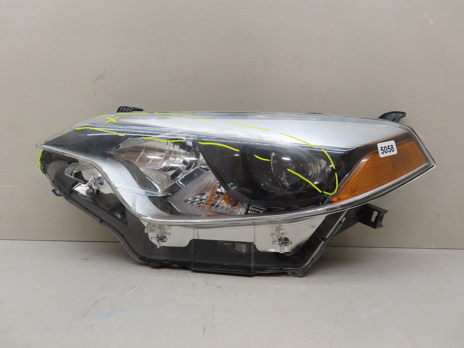2014-2016 TOYOTA COROLLA FRONT LEFT DRIVER SIDE HEADLIGHT HALOGEN OEM