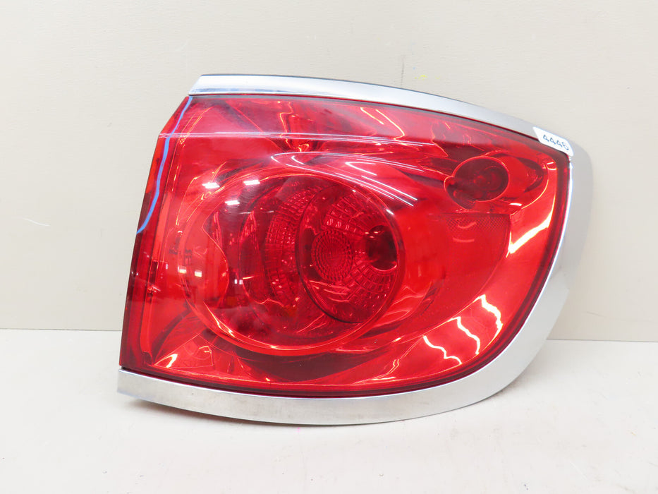 2008 - 2012 BUICK ENCLAVE RIGHT PASSENGER SIDE TAIL LIGHT OEM