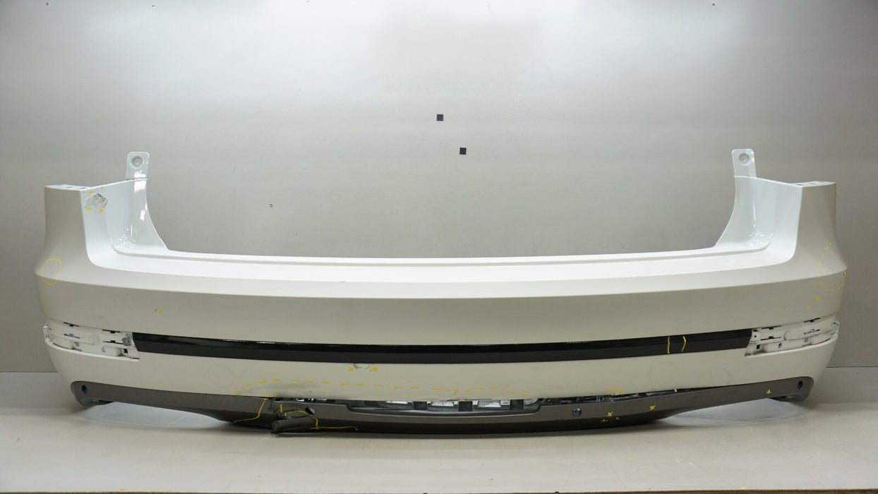 2017-2020 BENTLEY BENTAYGA REAR BUMPER COVER OEM 36A807301 17 18 19 20