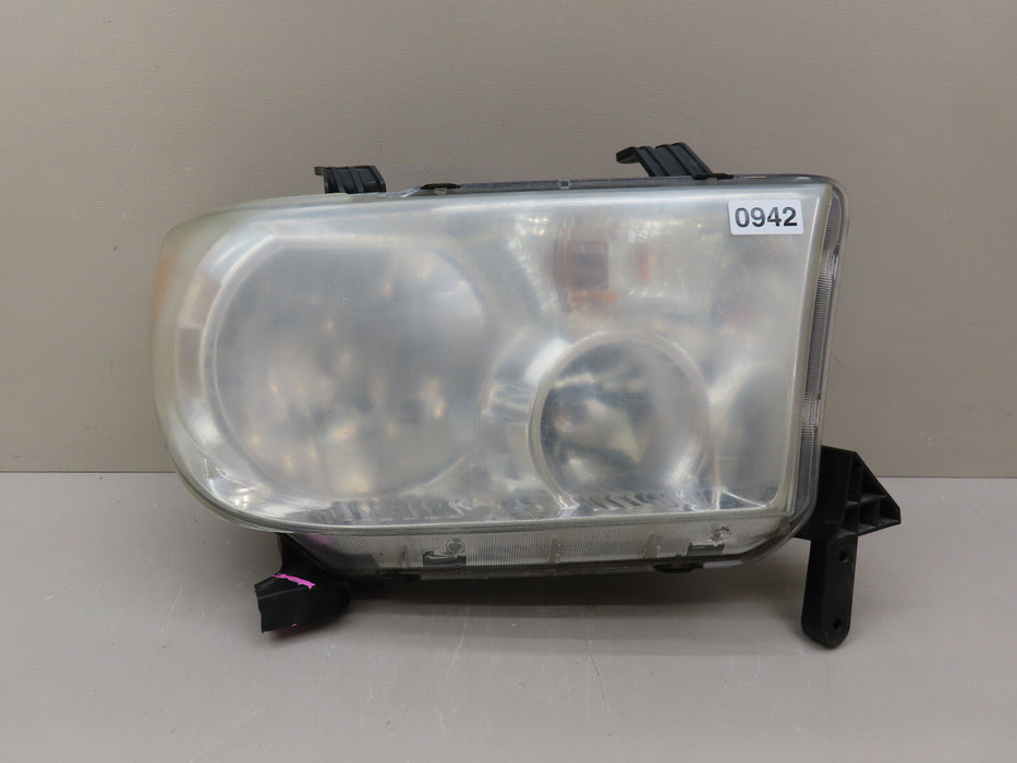 2009-2013 TOYOTA TUNDRA FRONT RIGHT PASSENGER HEADLIGHT HALOGEN OEM