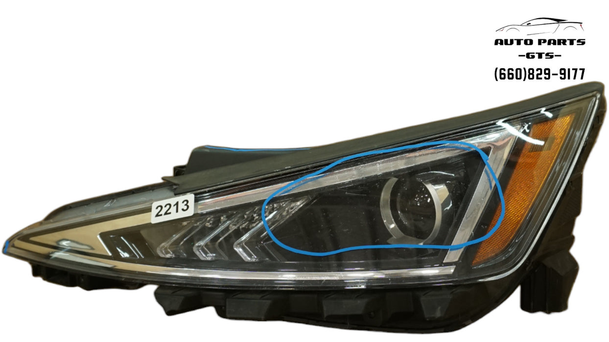 2019-2020 HYUNDAI ELANTRA FRONT LEFT DRIVER SIDE HEADLIGHT HALOGEN OEM 19 20