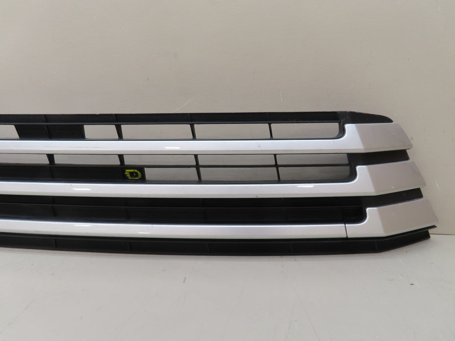2016 2017 2018 2019 TOYOTA HIGHLANDER FRONT LOWER GRILLE GRILL OEM 53102-0E070