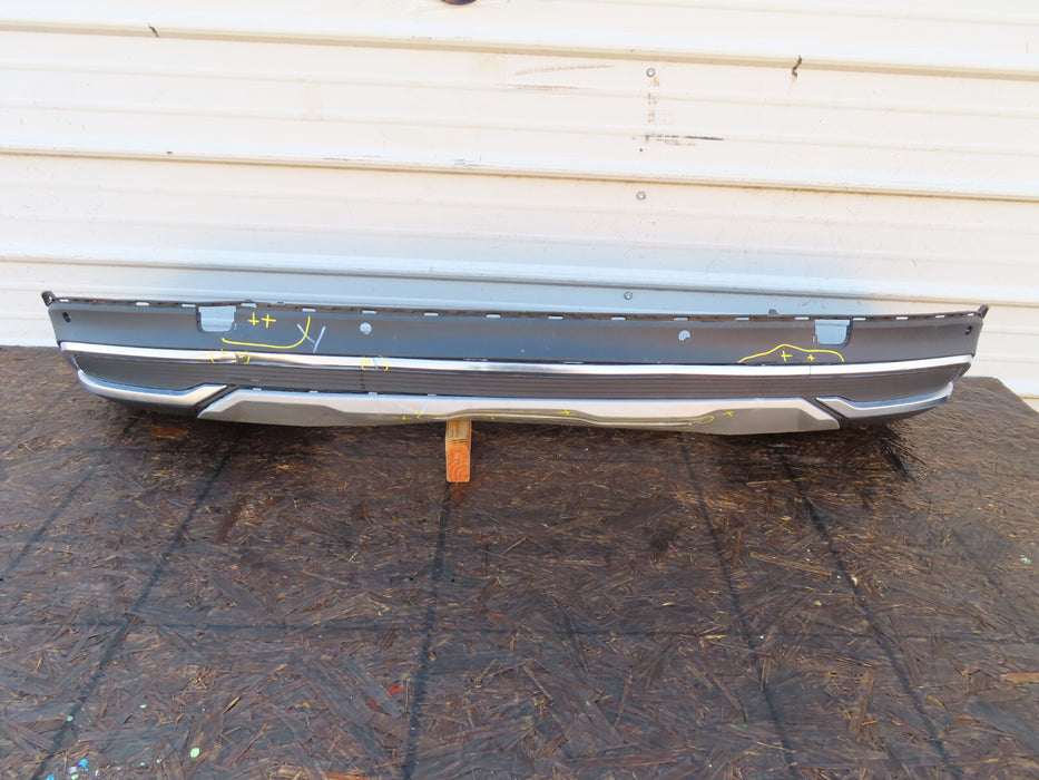 2017-2019 AUDI Q7 REAR LOWER BUMPER COVER VALANCE DIFFUSER OEM 4M0 807 521 J
