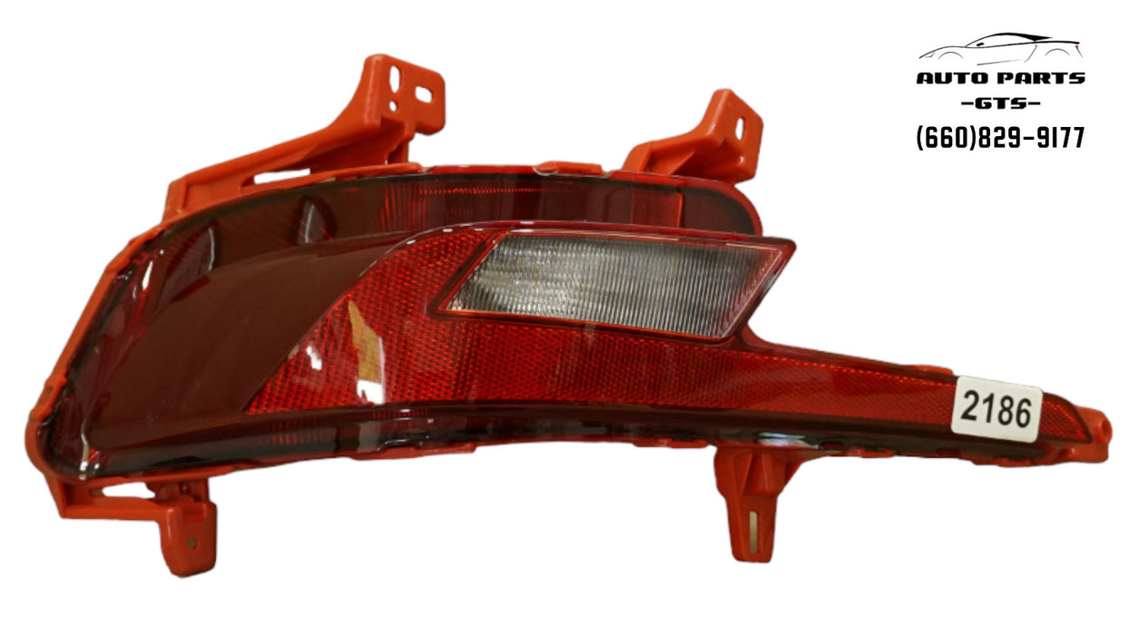 2019-2020 HYUNDAI ELANTRA LEFT DRIVER SIDE TAIL LIGHT BUMPER REFLECTOR 175808009