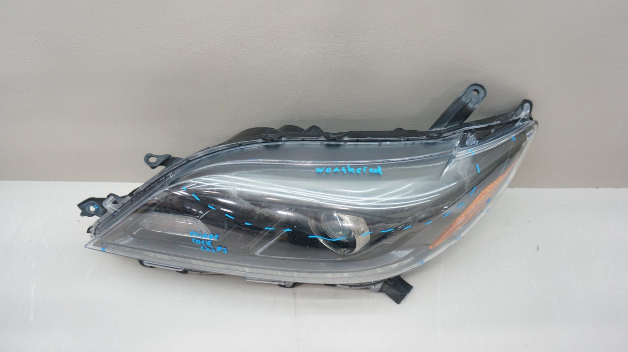 2015-2020 TOYOTA SIENNA FRONT LEFT DRIVER SIDE HALOGEN BLACK HEADLIGHT OEM