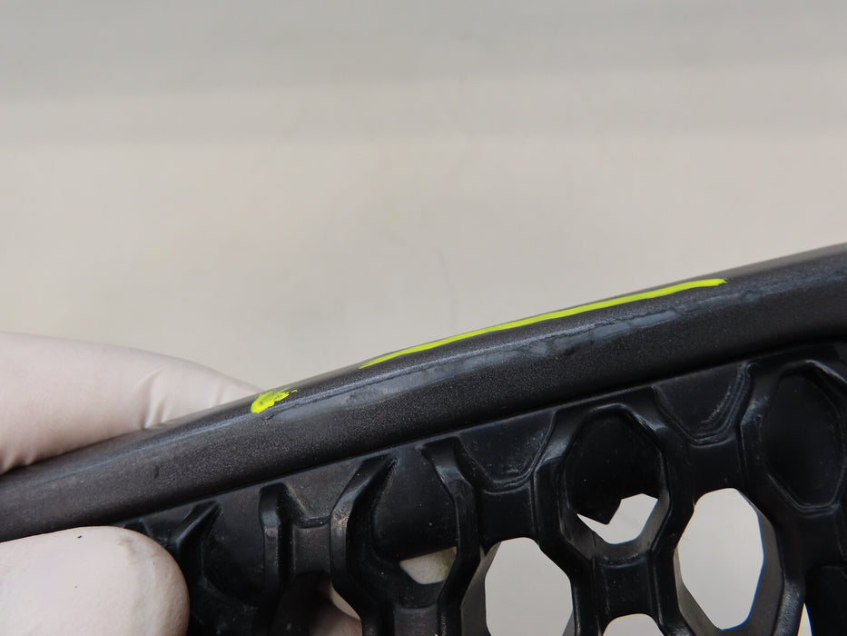 2019-2022 JEEP CHEROKEE FRONT RADIATOR GRILL GRILLE INSERT # 1 OEM