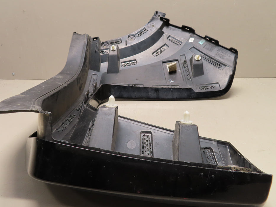 2019-2021 CHEVROLET SILVERADO 2500/3500 HD LEFT DRIVER SIDE FRONT BUMPER CAP OEM