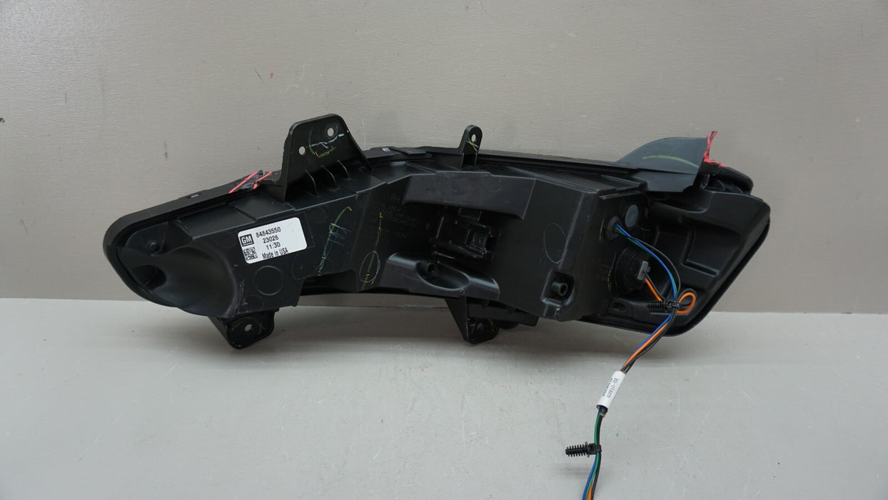2019-2021 CHEVROLET MALIBU RIGHT PASSENGER TURN SIGNAL FOG LIGHT OEM 84843550