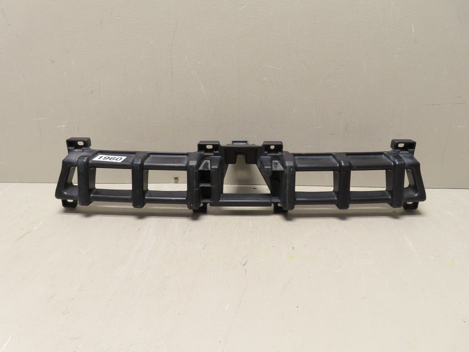 2017 2018 TOYOTA HIGHLANDER FRONT BUMPER CENTER SUPPORT OEM P#52521-0E020