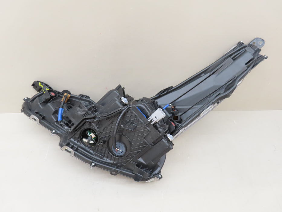 2019-2022 TOYOTA PRIUS RIGHT PASSENGER SIDE HEADLIGHT OEM