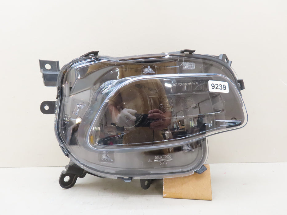 2014-2018 JEEP CHEROKEE FRONT RIGHT PASSENGER SIDE LIGHT HEADLIGHT LAMP OEM