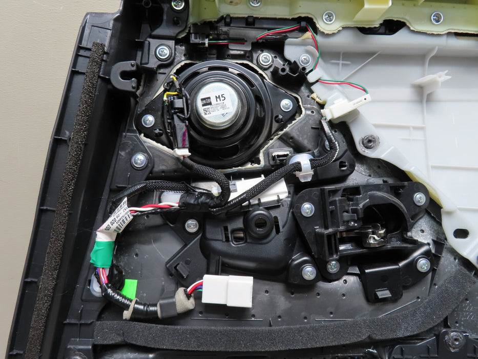 2019-2021 Lexus ES350 ES300h Rear Left Door Panel Assembly 67640-06N90-41 OEM