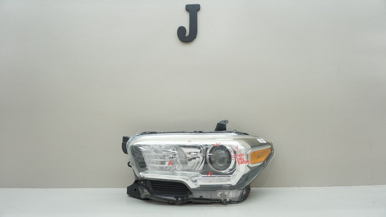 2016-2023 TOYOTA TACOMA FRONT LEFT DRIVERS SIDE HEADLIGHT HALOGEN OEM
