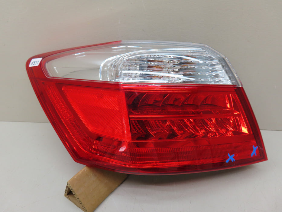 2013-2015 HONDA ACCORD REAR LEFT DRIVER SIDE TAIL LIGHT LED OEM