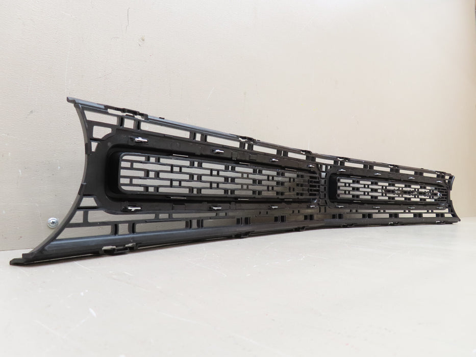2015-2019 DODGE CHALLENGER FRONT UPPER RADIATOR GRILLE GRILL OEM 9403971