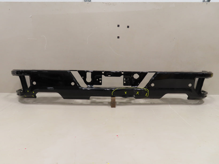 2019-2022 GMC SIERRA DENALI CHEVROLET SILVERADO 1500 REAR BUMPER COVER OEM