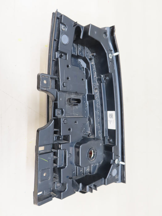 2015-2020 GMC YUKON XL REAR LEFT DRIVER TAIL LIGHT LED OEM 84408859