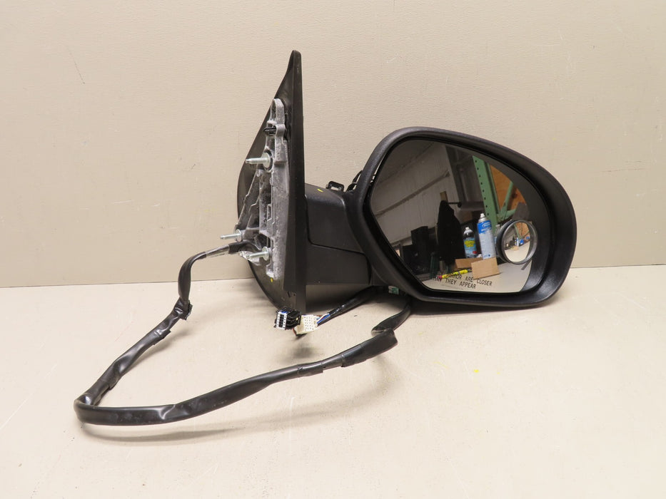 2009-2013 Chevy Silverado GMC Sierra Side Mirror OEM Passenger Right 755272