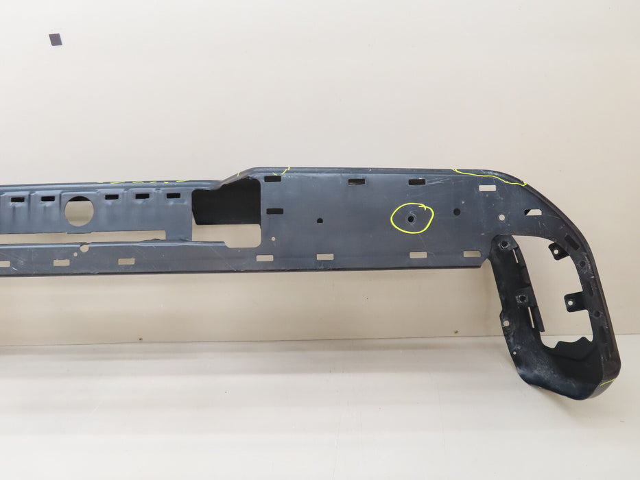 2019-2022 CHEVROLET/GMC SILVERADO/SIERRA 1500 REAR METAL BUMPER OEM