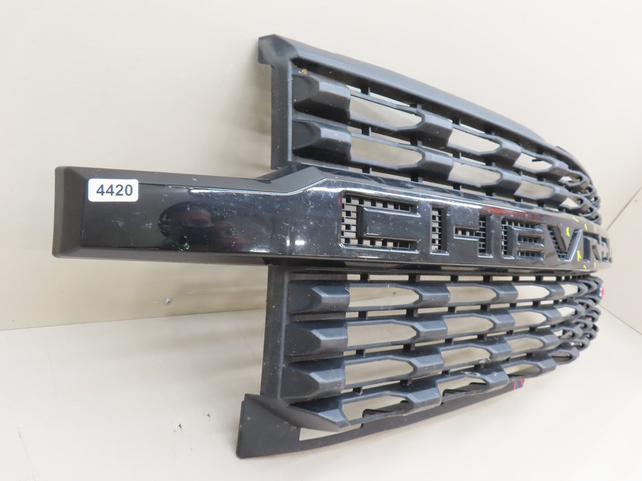 2019-2022 CHEVROLET SILVERADO 1500 FRONT BUMPER RADIATOR GRILLE OEM 23388715