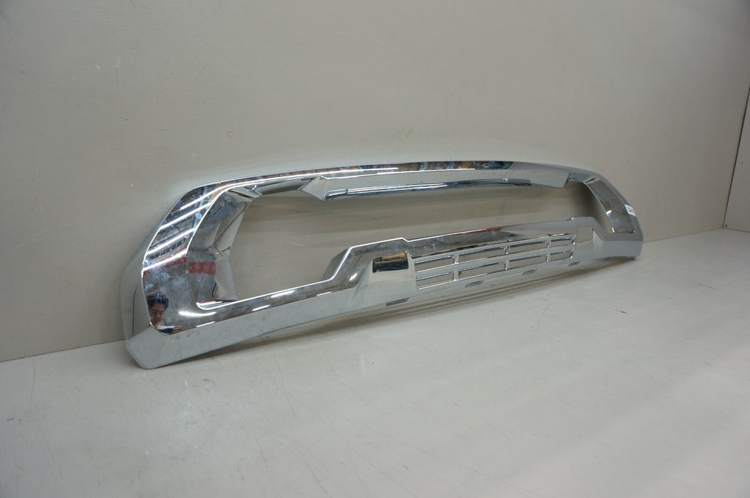 2019-2021 GMC SIERRA 1500 FRONT LOWER BUMPER CHROME GRILLE TRIM OEM 84225846