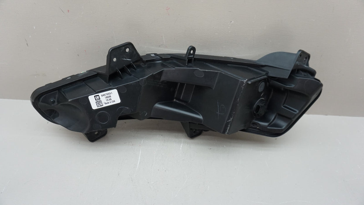2019-2022 CHEVROLET MALIBU FRONT RIGHT PASSENGER SIDE FOG LIGHT OEM 84843549