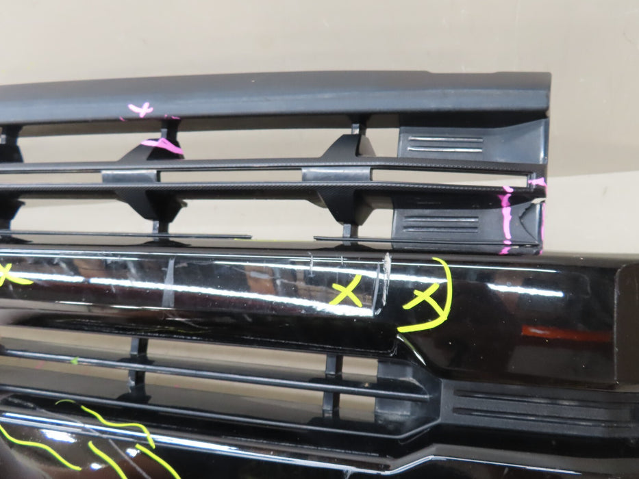 2019-2021 CHEVROLET SILVERADO 1500 Z71 FRONT GRILLE W/ EMBLEM BADGE OEM 84128450