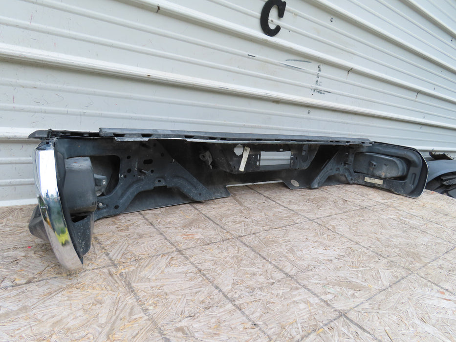 2019-2022 CHEVROLET SILVERADO GMC SIERRA 2500-3500 REAR BUMPER COVER OEM