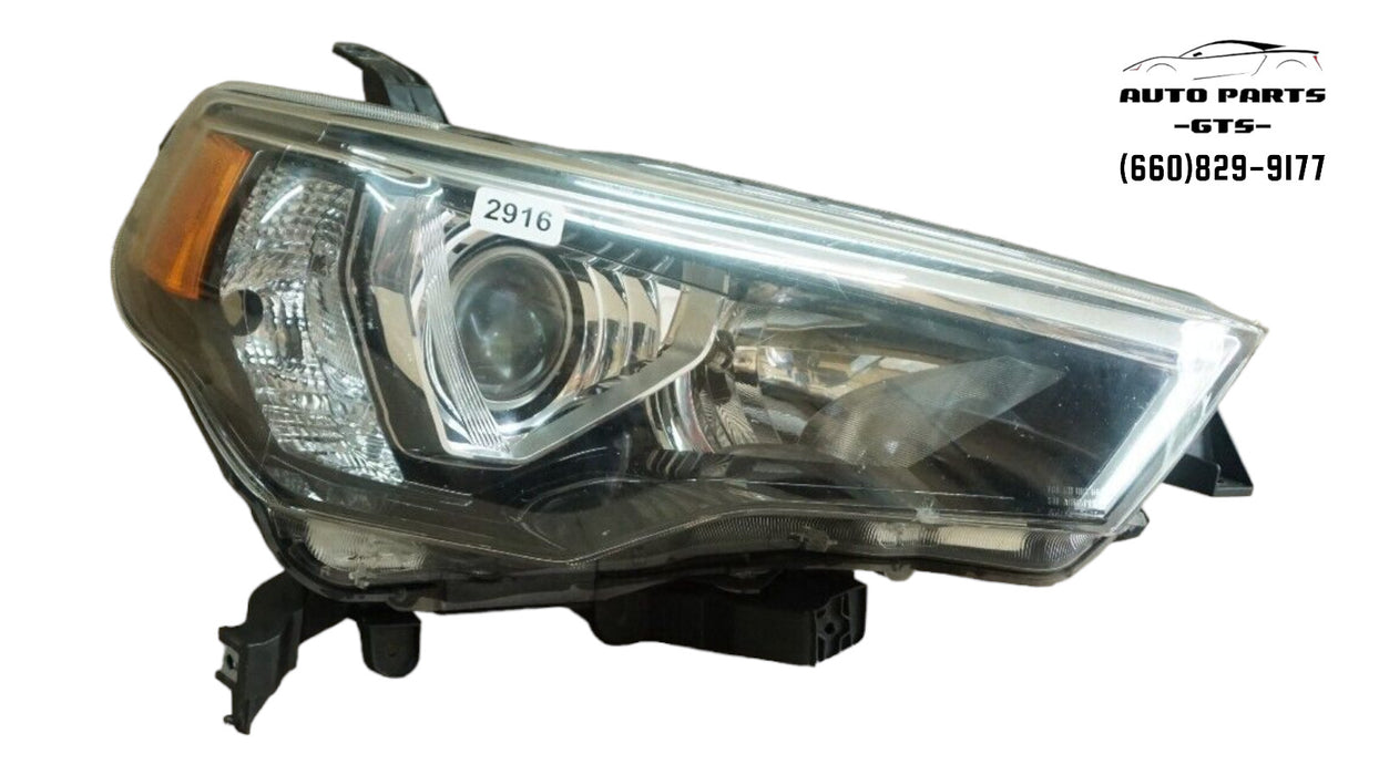 2014-2019 TOYOTA 4RUNNER RIGHT PASSENGER SIDE HEADLIGHT HALOGEN LAMP OEM