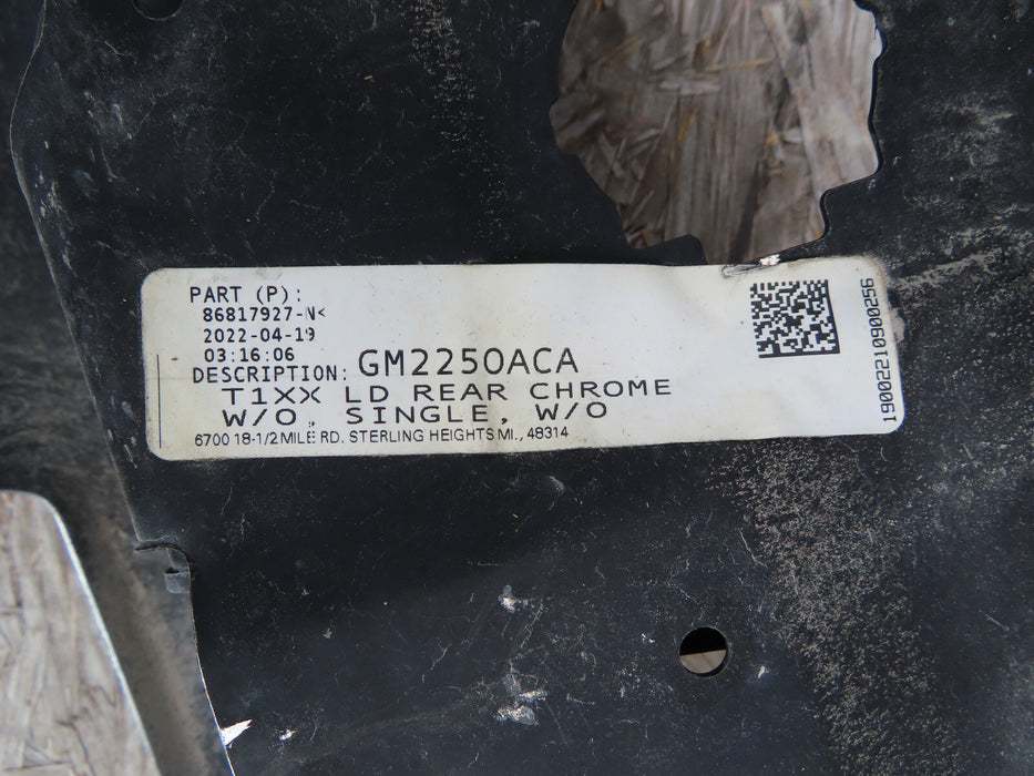 2019-2022 CHEVROLET SILVERADO GMC SIERRA 2500-3500 REAR BUMPER COVER OEM