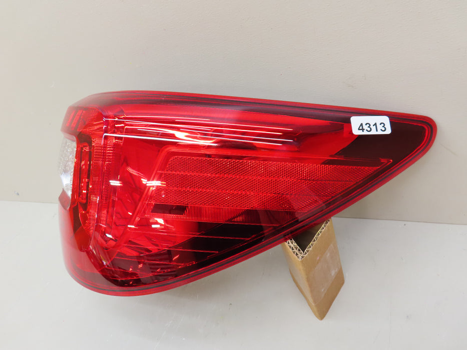 2015-2019 SUBARU OUTBACK REAR RIGHT PASSENGER SIDE TAIL LIGHT OEM