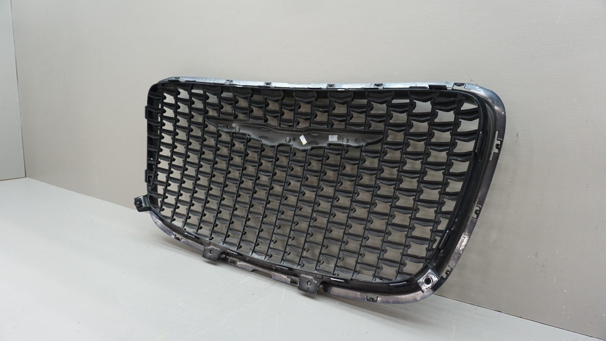 2015-2021 CHRYSLER 300 FRONT MAIN UPPER GRILLE 5SW18TRMAD OEM