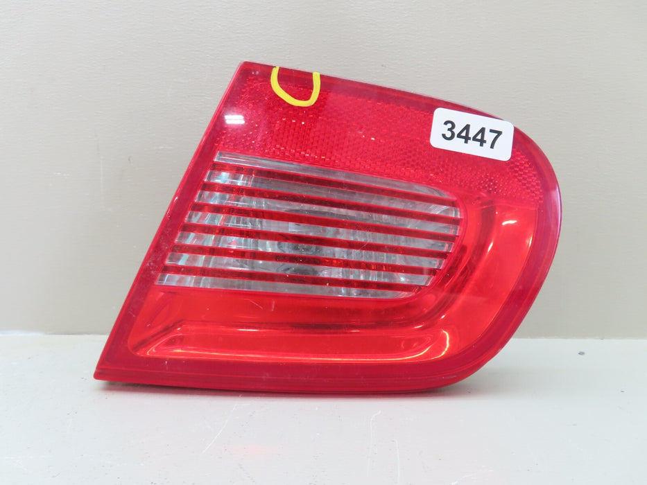 2007-2011 VOLKSWAGEN EOS REAR RIGHT SIDE INNER TAIL LIGHT BRAKE STOP LAMP OEM